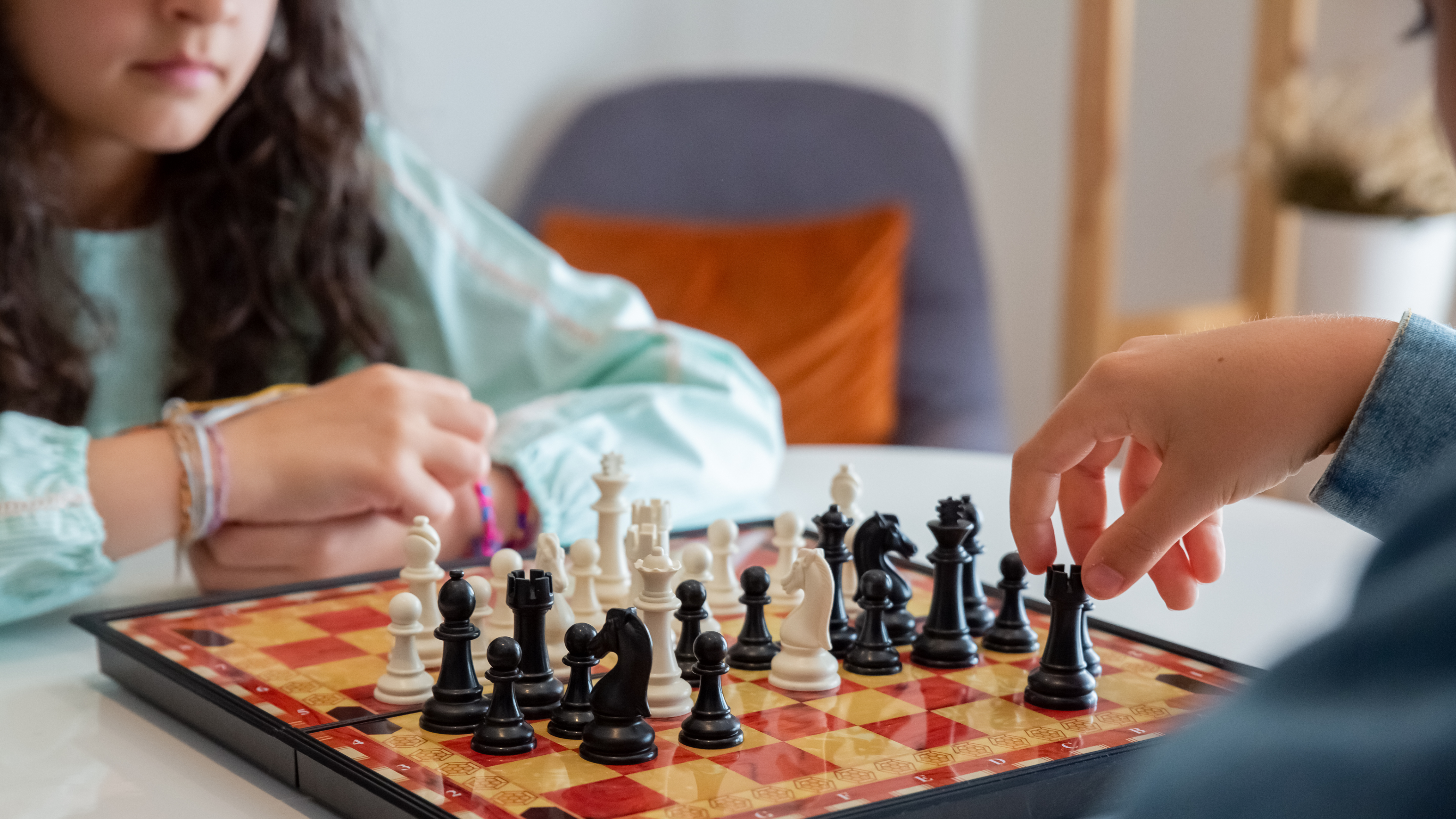 chess image for teacher and kid